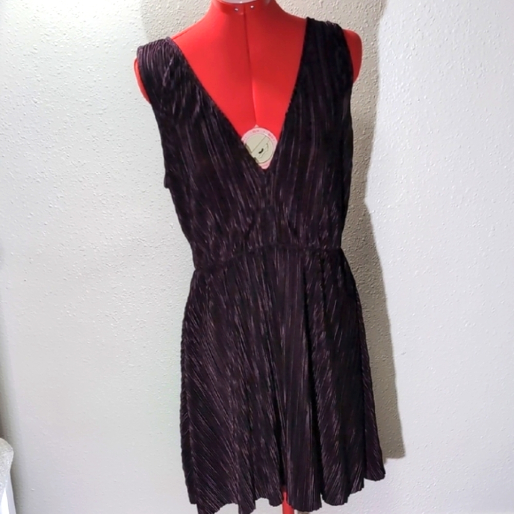H&M Divided Semi Sheer Elegant Purple Pleated Dress Women's Size 12